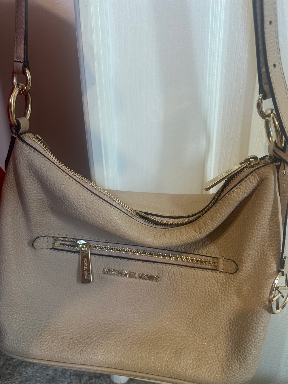 Michael Kors Beige Leather Shoulder Bag